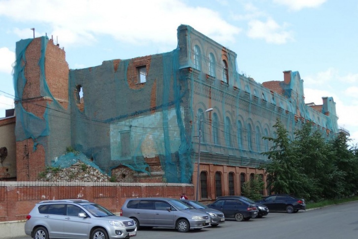 Полиция согласилась вложить миллионы в восстановление исторического здания