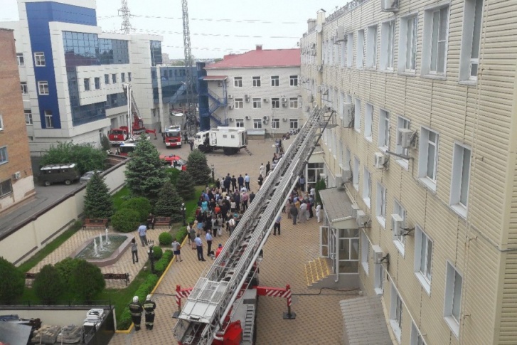 Людей эвакуировали из всех зданий гргаза