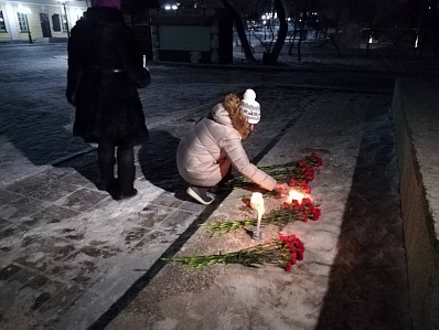 Жители Оренбурга организовали акцию памяти