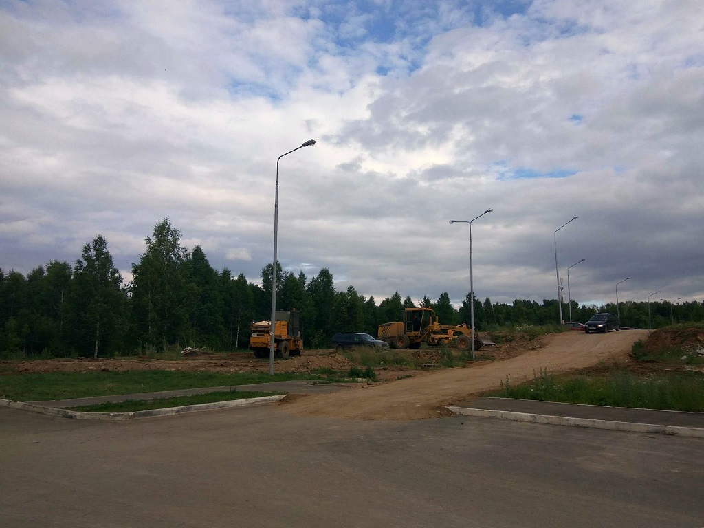 Из-за ям на дорогах таксисты отказываются подъезжать к новостройкам Из-за ям на дорогах таксисты отказываются подъезжать к новостройкам