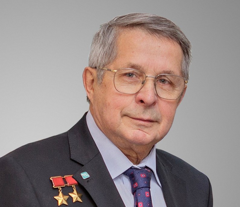 Виктор Савиных провёл на орбите более 250 суток Виктор Савиных провёл на орбите более 250 суток