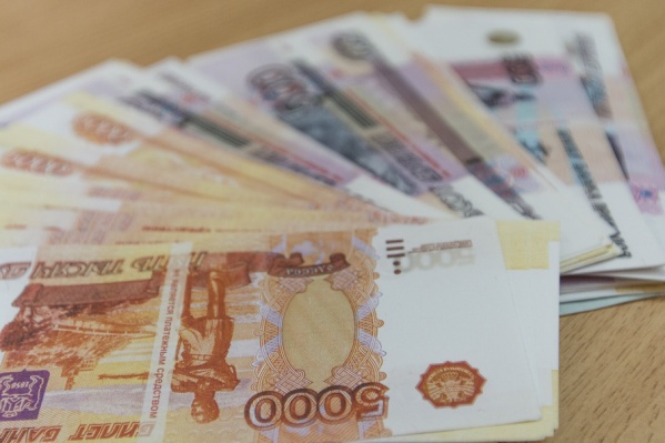 Пострадавшая перевела деньги на банковскую карту аферистов Пострадавшая перевела деньги на банковскую карту аферистов