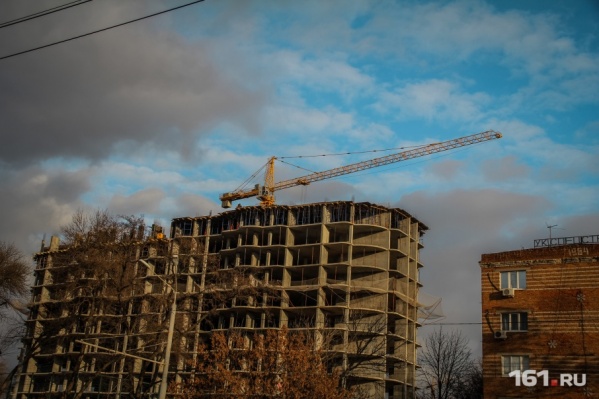 Всего на Дону сейчас насчитывается 63 проблемных дома Всего на Дону сейчас насчитывается 63 проблемных дома
