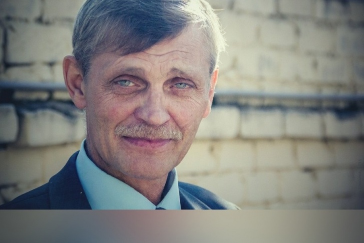 Вячеслав больше десяти лет работал водителем скорой помощи Вячеслав больше десяти лет работал водителем скорой помощи