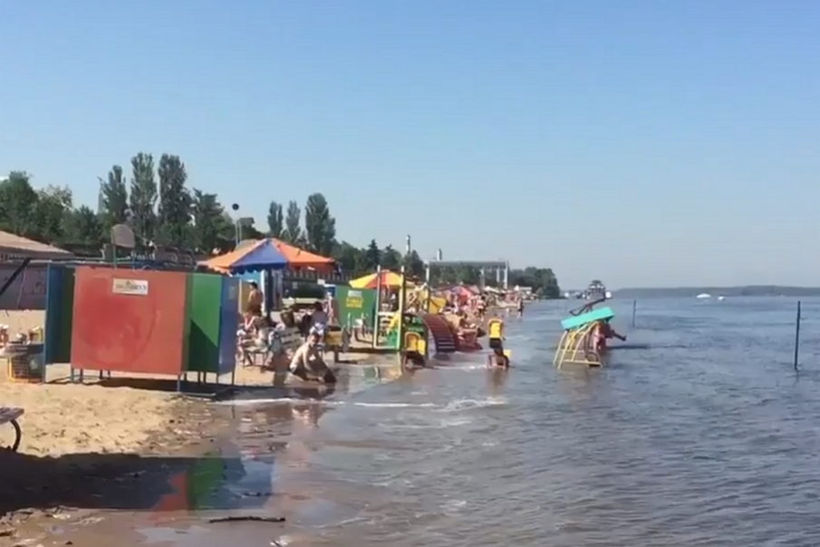13 июля прошлого года: весенний паводок перешел в дождевой 13 июля прошлого года: весенний паводок перешел в дождевой