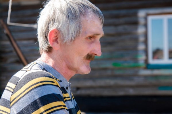 Обычно бодрый Игорь Мотыгин, лишившись опеки над подростком, покидал суд заметно удрученным Обычно бодрый Игорь Мотыгин, лишившись опеки над подростком, покидал суд заметно удрученным