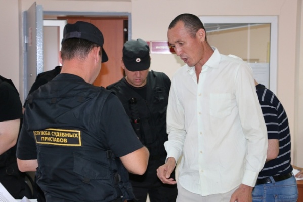 Нелегалов выдворяют за пределы РФ Нелегалов выдворяют за пределы РФ