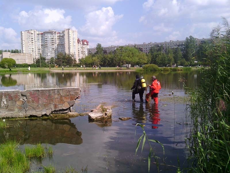 Полюстрово округ санкт петербурга. Полюстровский пруд. Парк Полюстрово Санкт-Петербург. Озеро Полюстровский проспект. Полюстровские пруды СПБ.