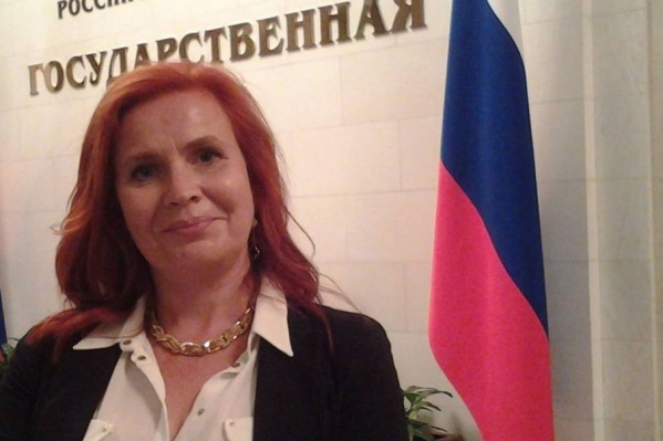 Пожарные тушили дом Елены Самошиной больше трех часов Пожарные тушили дом Елены Самошиной больше трех часов