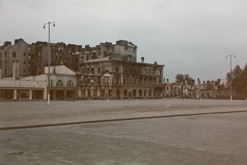1941