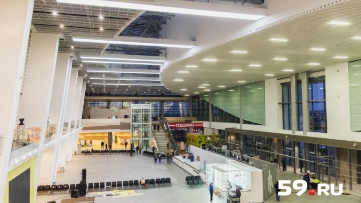 В пермском аэропорту откроется киоск с пуховыми платками и билетные кассы