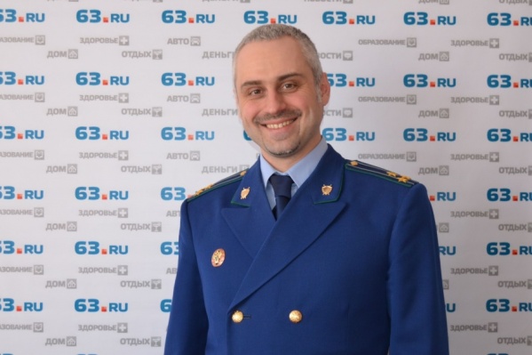 Дмитрий Попов перешел в мэрию из прокуратуры Дмитрий Попов перешел в мэрию из прокуратуры