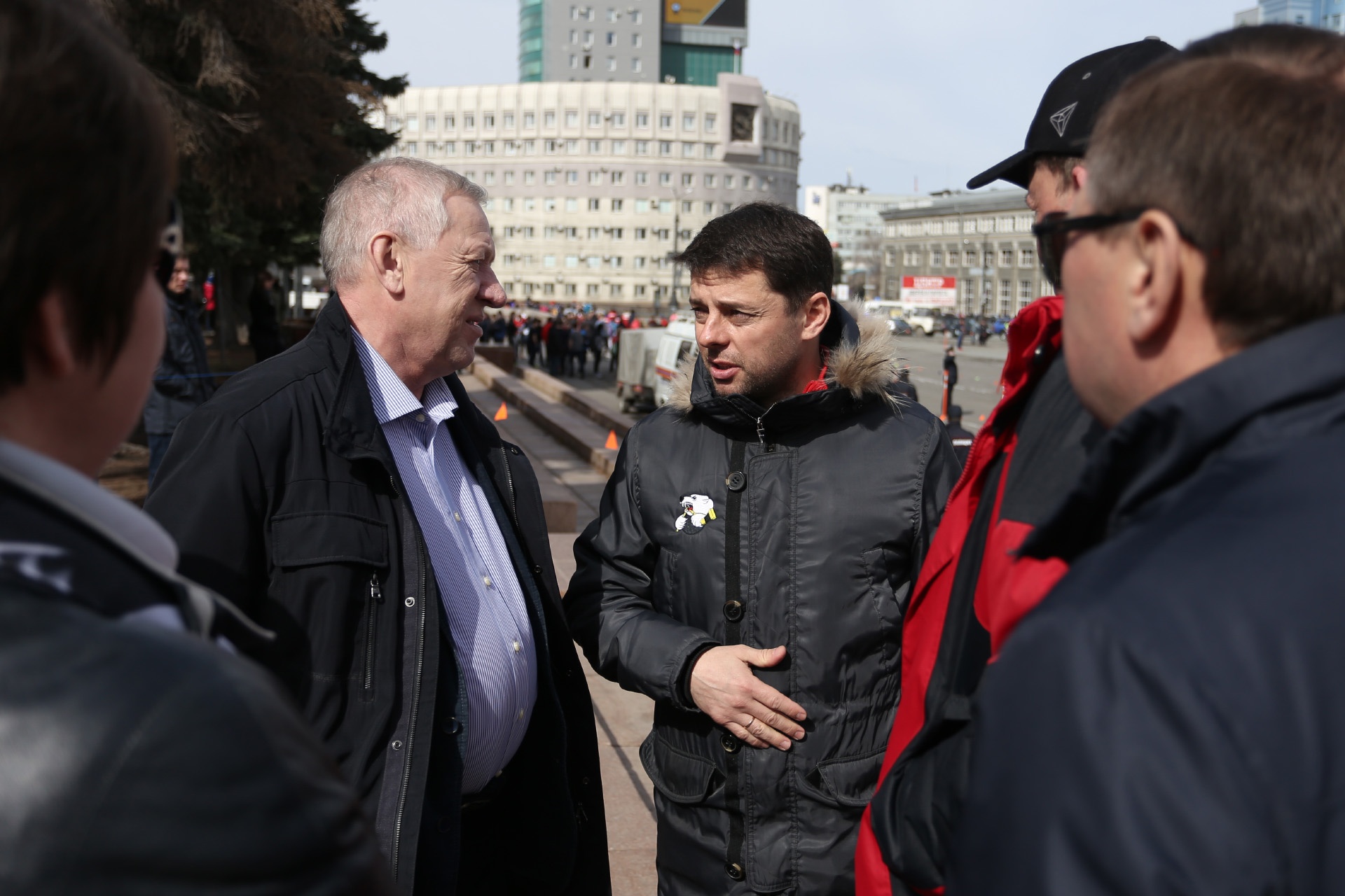 Праздник открыли мэр Евгений Тефтелев и главные спортивные чиновники