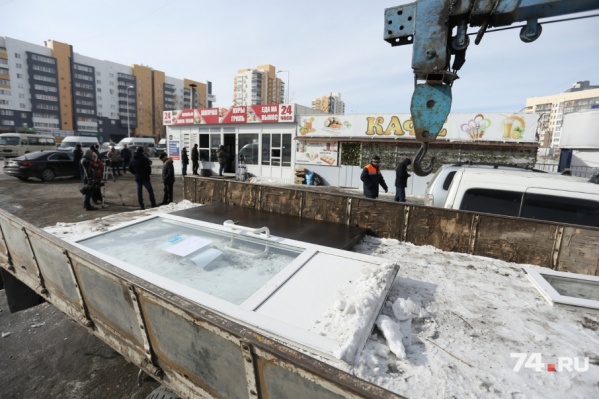 Владельцам незаконных киосков направят уведомление о демонтаже Владельцам незаконных киосков направят уведомление о демонтаже
