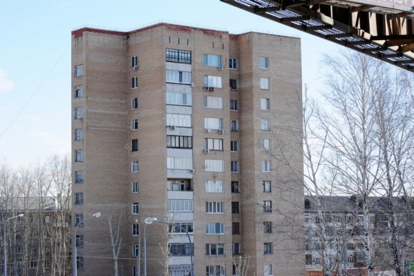 Некоторые продавцы недвижимости даже не указывают в своих объявлениях, что сдают жилье с арендаторами Некоторые продавцы недвижимости даже не указывают в своих объявлениях, что сдают жилье с арендаторами