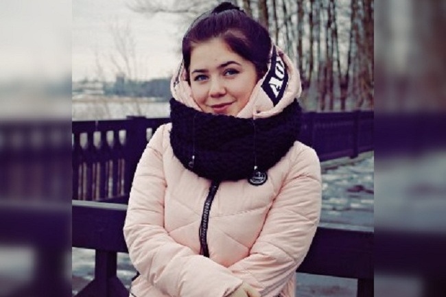 Девушка сама вышла на связь Девушка сама вышла на связь