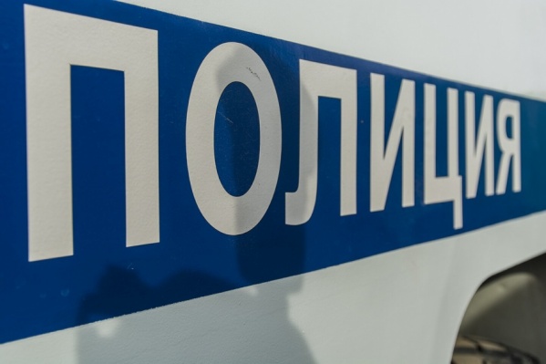 Полицейский потребовал 400 тысяч рублей за отказ в возбуждении дела Полицейский потребовал 400 тысяч рублей за отказ в возбуждении дела