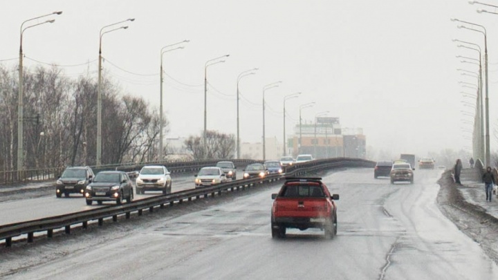 На трассе М-8 в сторону Москвы отремонтируют пять мостов: где будем стоять в пробках