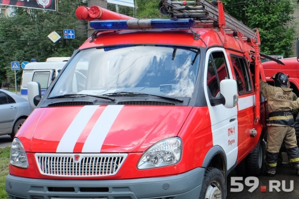 На пожаре в Заостровке пострадал 43-летний мужчина На пожаре в Заостровке пострадал 43-летний мужчина