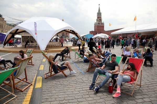 Так проходят книжные фестивали в Москве Так проходят книжные фестивали в Москве