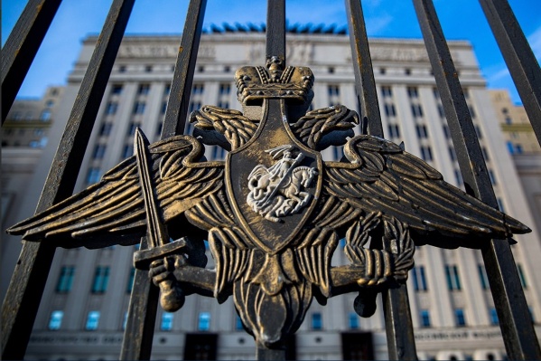 В Кремле посоветовали обращаться за комментариями в Министерство обороны РФ В Кремле посоветовали обращаться за комментариями в Министерство обороны РФ