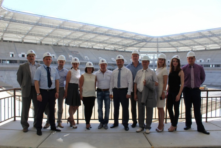 Делегация из Санкт-Петербурга оценила масштабы строительства нового стадиона