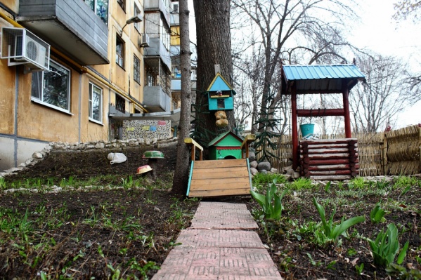 Жители Кировского района будут жить в благоустроенных дворах Жители Кировского района будут жить в благоустроенных дворах