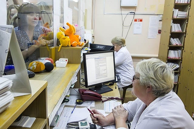 Больше россиянам не придется идти в поликлинику, чтобы заглянуть в медкарту Больше россиянам не придется идти в поликлинику, чтобы заглянуть в медкарту