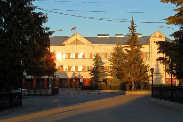 Сосновский райсуд признал владельца пса виновным в причинении мальчику легкого вреда из хулиганства Сосновский райсуд признал владельца пса виновным в причинении мальчику легкого вреда из хулиганства