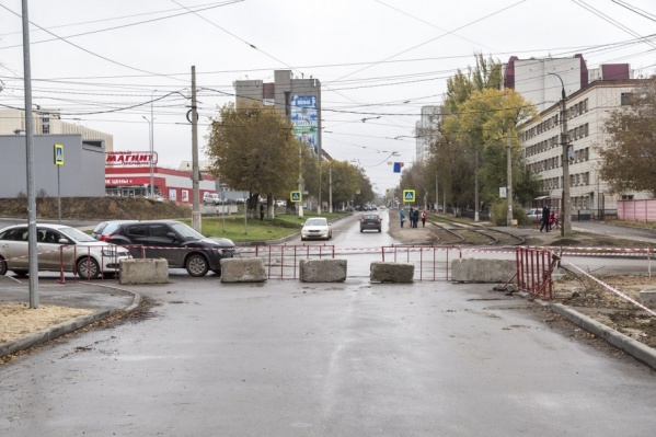 Стройка никак не завершится с 2010 года Стройка никак не завершится с 2010 года