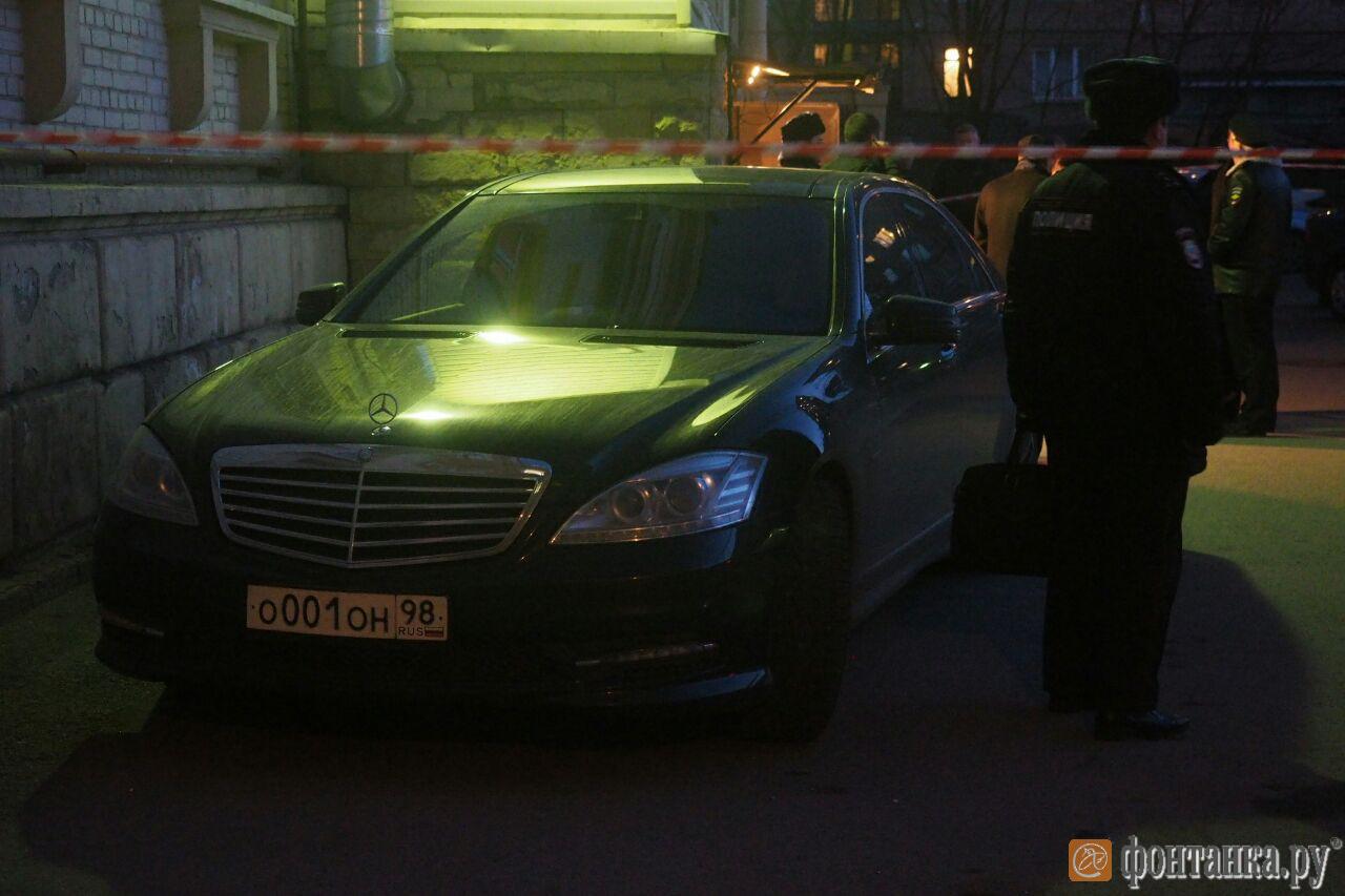 Автомобиль сенатора у места происшествия