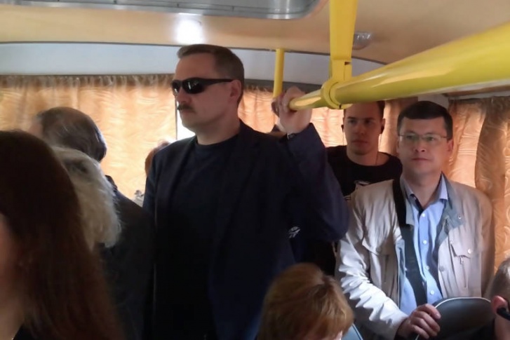 60-й маршрут градоначальник выбрал случайно: хотел проехать между округами 60-й маршрут градоначальник выбрал случайно: хотел проехать между округами