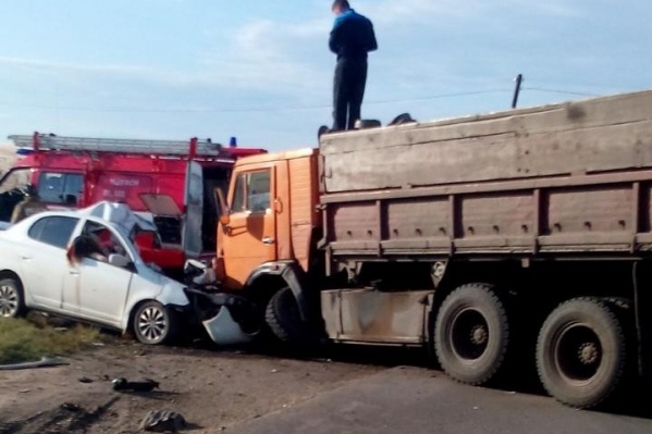 Авария произошла по вине водителя большегруза Авария произошла по вине водителя большегруза