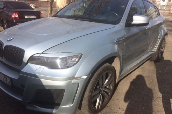 Приставы почти год не могли взыскать долг с челябинца, но после ареста авто он оплатил его в тот же день Приставы почти год не могли взыскать долг с челябинца, но после ареста авто он оплатил его в тот же день
