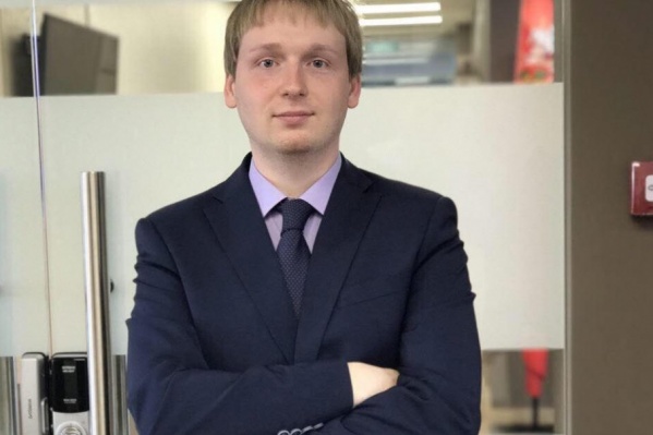 У Тихона Макарова профессиональное образование в сфере связей с общественностью У Тихона Макарова профессиональное образование в сфере связей с общественностью