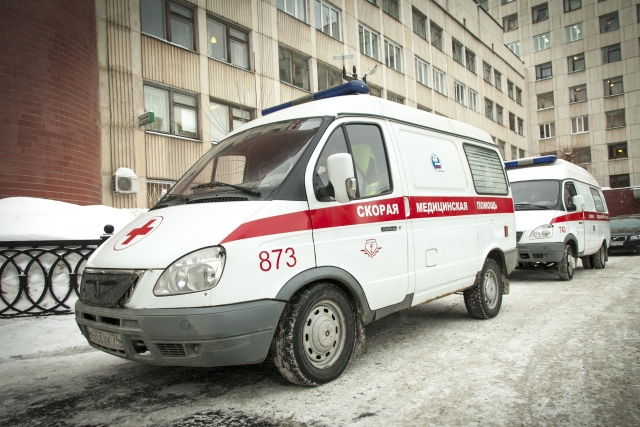 Угнать машину скорой охранник попытался от областной больницы №3 Угнать машину скорой охранник попытался от областной больницы №3