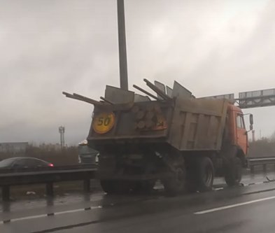 Кадр из видео в vk.com/spb_today