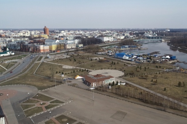 Такой вид на город открывается с высоты 65 метров Такой вид на город открывается с высоты 65 метров