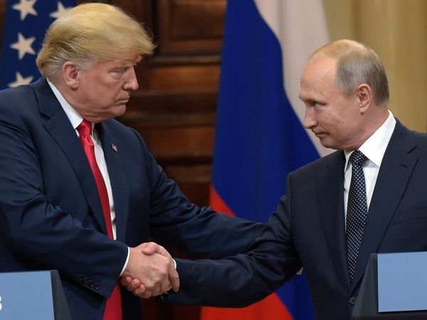 Дональд Трамп и Владимир Путин//Дмитрий Азаров/Коммерсантъ