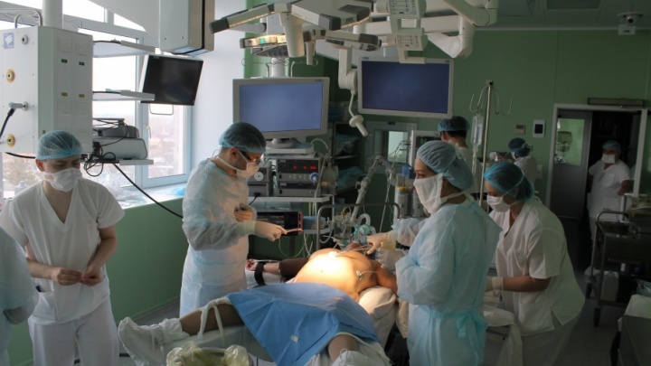 Просто космос: челябинские хирурги начали работать в новой операционной