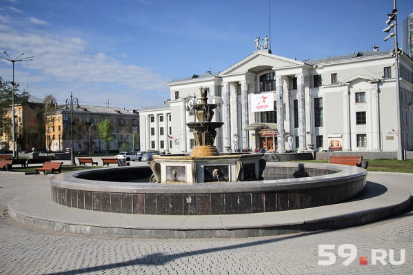 На площади перед ДК Солдатова выступит сводный хор из 500 человек На площади перед ДК Солдатова выступит сводный хор из 500 человек