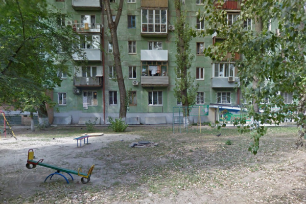 Скамьи и урны появятся на улице Ленина до конца года Скамьи и урны появятся на улице Ленина до конца года