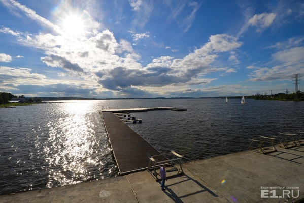 Прогулка по воде в Екатеринбурге будет стоить от 300 рублей до 6 тысяч. 