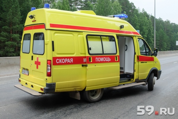Водитель автомобиля умер в машине скорой помощи Водитель автомобиля умер в машине скорой помощи
