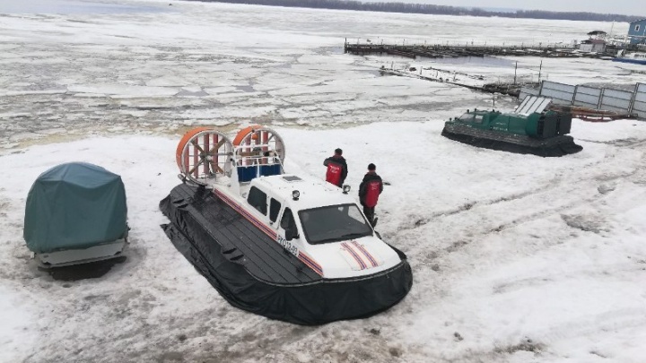 Самарские спасатели доставили из Рождествено пенсионерку с ожогами 50% тела