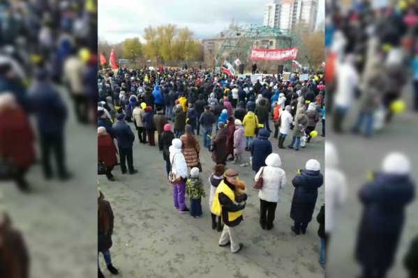 Митинг был посвящен экологии и «репрессиям» Митинг был посвящен экологии и «репрессиям»