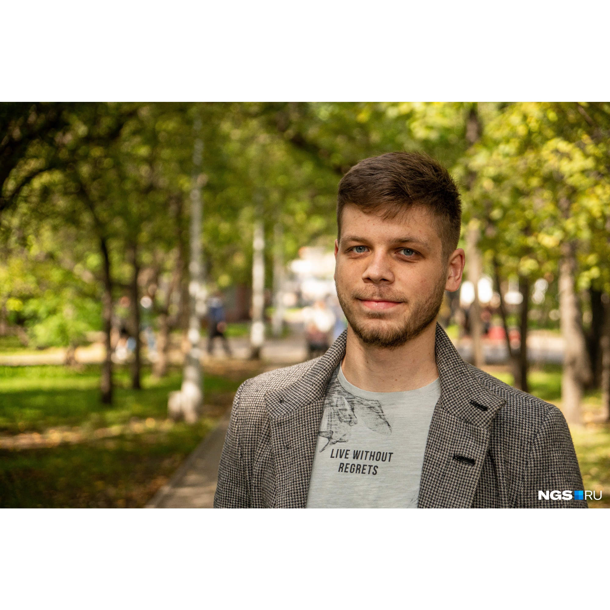 Олег считает, что в Новосибирске не развит общественный транспорт Олег считает, что в Новосибирске не развит общественный транспорт