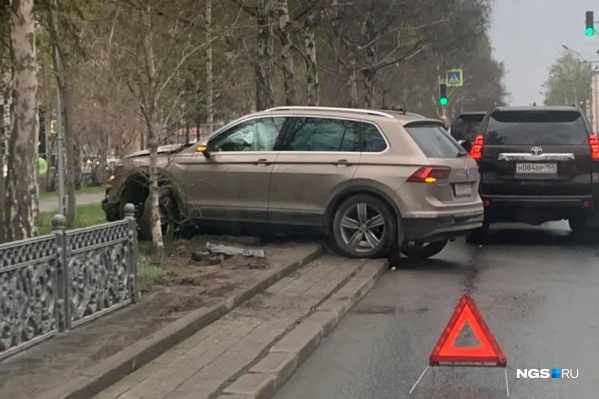 Водитель не справился с управлением Водитель не справился с управлением