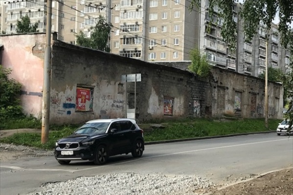 Эти строения пойдут под снос Эти строения пойдут под снос