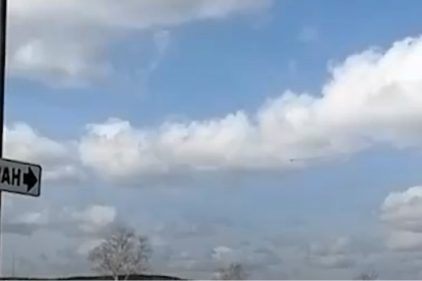 Уральцы предположили, что воздушное судно падает Уральцы предположили, что воздушное судно падает